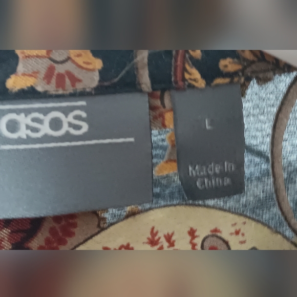 ASOS - Paisley - Picture 9 of 11